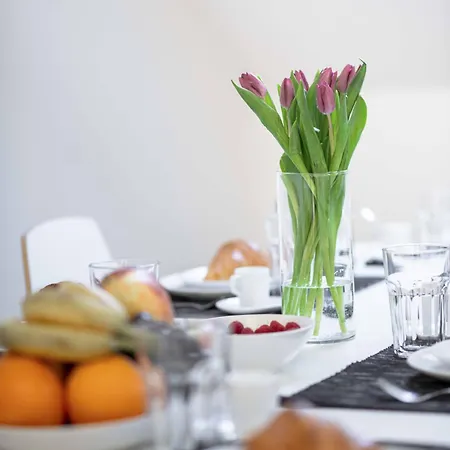 Lejlighed 150m² 4br Duplex Near Metro & Center *