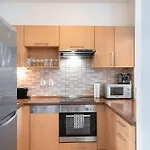 150m² 4br Duplex Near Metro & Center